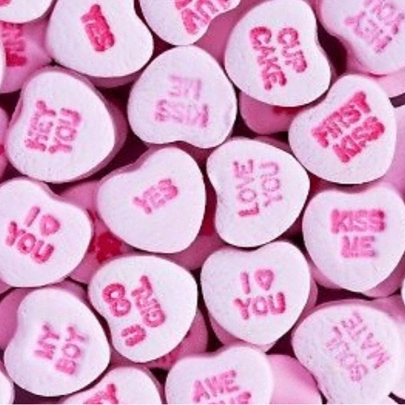 Sashka Co. Candy Hearts Bracelet Beaded Bracelet - Picture 4 of 11